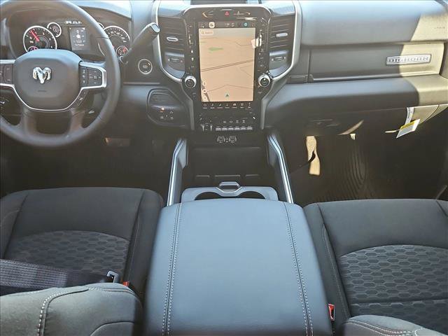 New 2026 RAM 2500 Big Horn AWD/4WD image 15