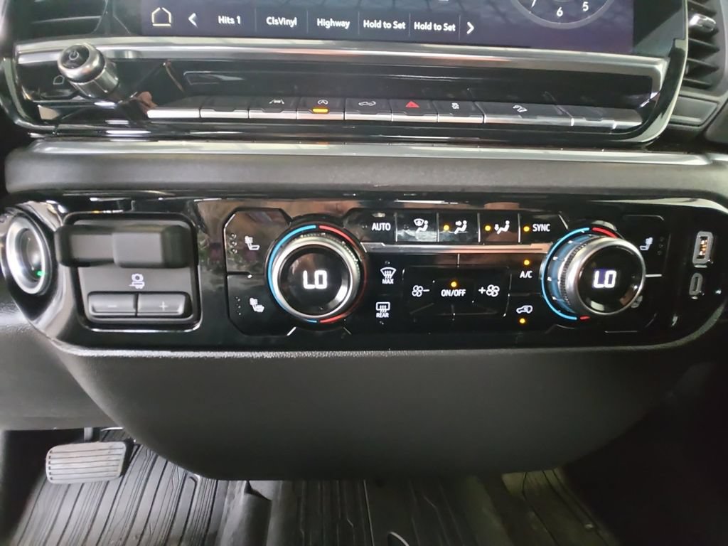 Certified 2025 GMC Sierra 1500 Elevation AWD/4WD image 17