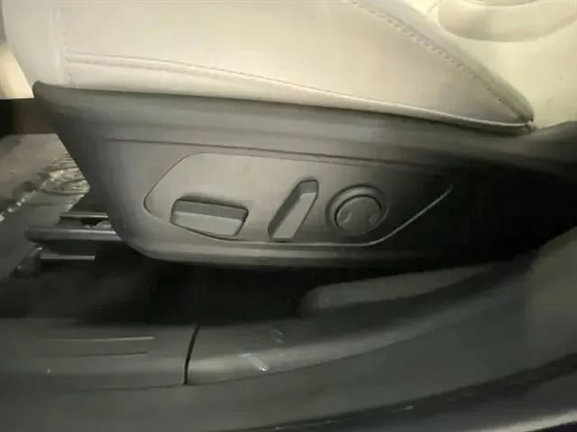 Used 2025 Hyundai Tucson SEL AWD/4WD image 12