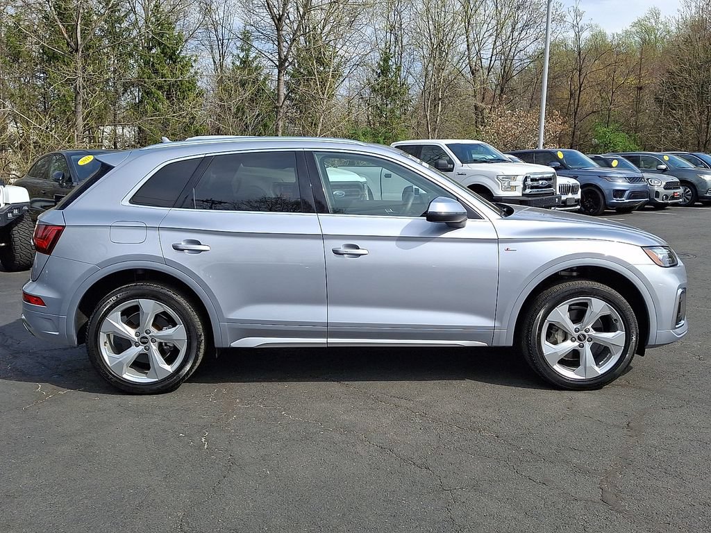 Used 2023 Audi Q5 2.0T Premium Plus w/ Premium Plus Package AWD/4WD image 14