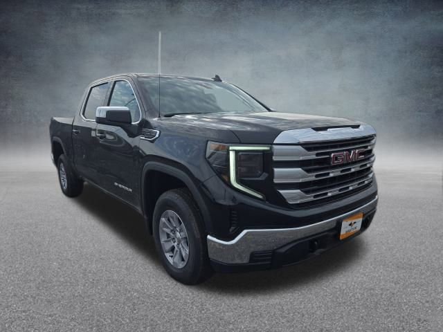 Used 2026 GMC Sierra 1500 SLE w/ Preferred Package image 2