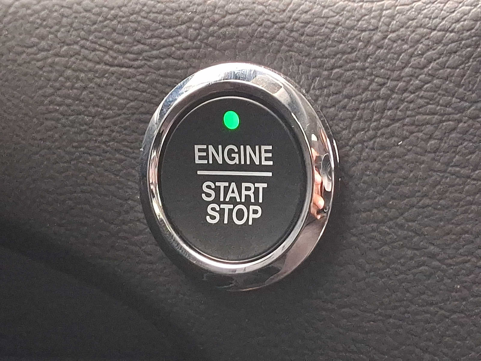 New 2023 Ford Edge SE AWD/4WD image 22