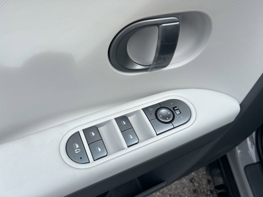 New 2026 Hyundai Ioniq 5 SEL image 10