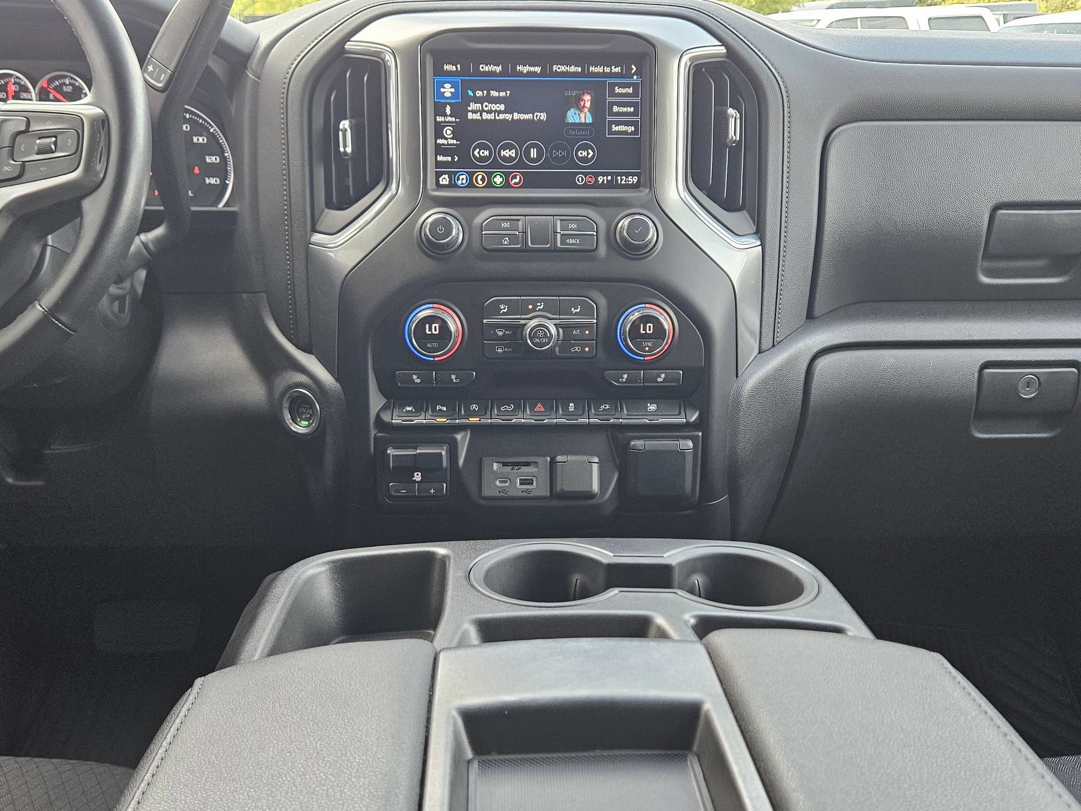Used 2021 Chevrolet Silverado 1500 LT w/ Safety Package II AWD/4WD image 10