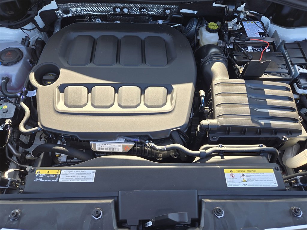 New 2026 Volkswagen Tiguan SE R-Line image 24