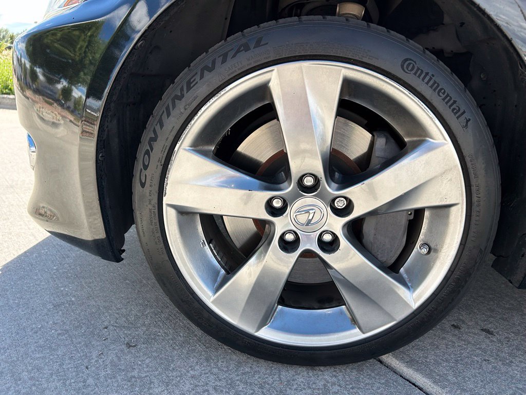 Used 2010 Lexus IS 350C w/ Luxury Pkg RWD image 31