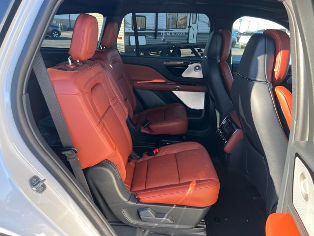 New 2026 Lincoln Aviator Reserve image 18