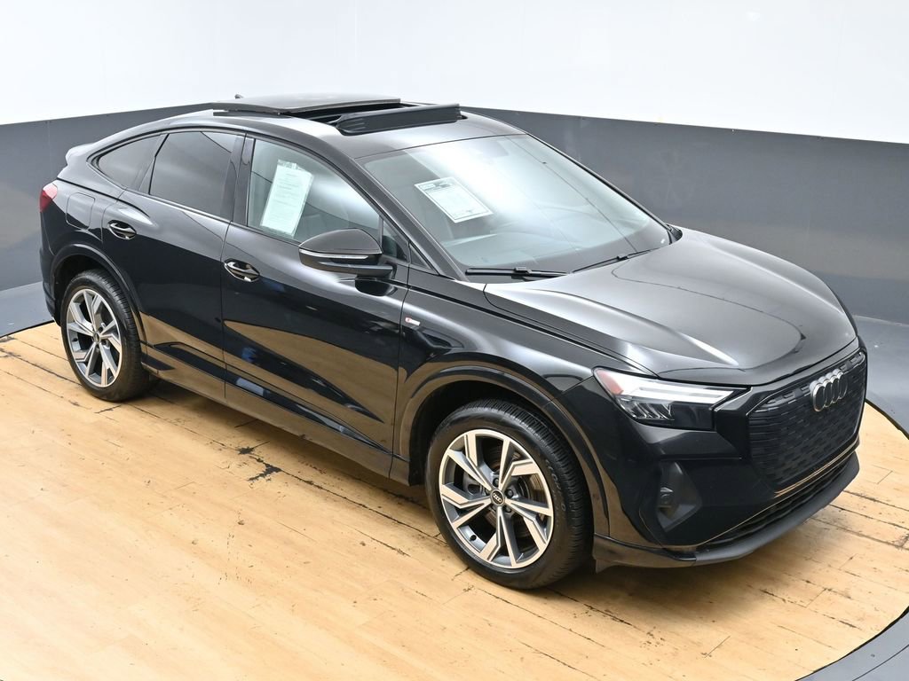 Used 2023 Audi Q4 e-tron Premium Plus w/ Premium Plus AWD/4WD image 45