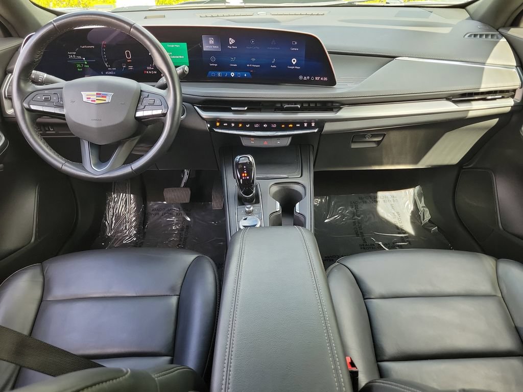 Used 2025 Cadillac XT4 Premium Luxury FWD image 21