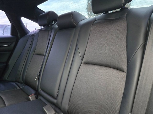 Used 2018 Honda Accord Sport image 9