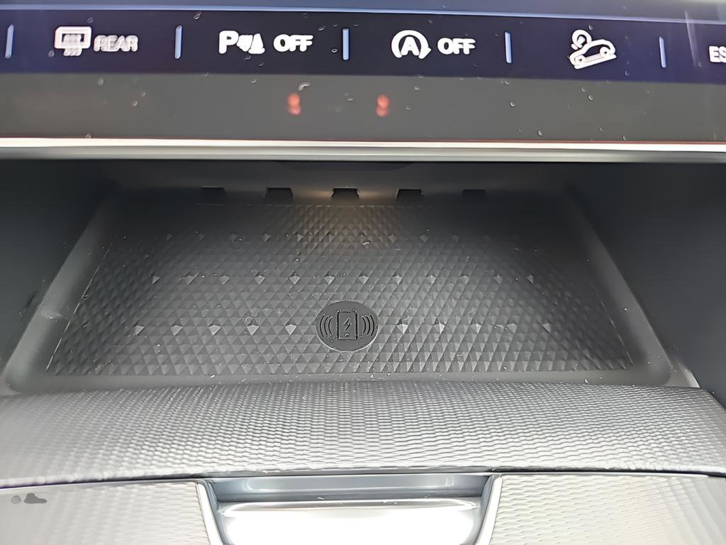 New 2024 Maserati Grecale GT image 21