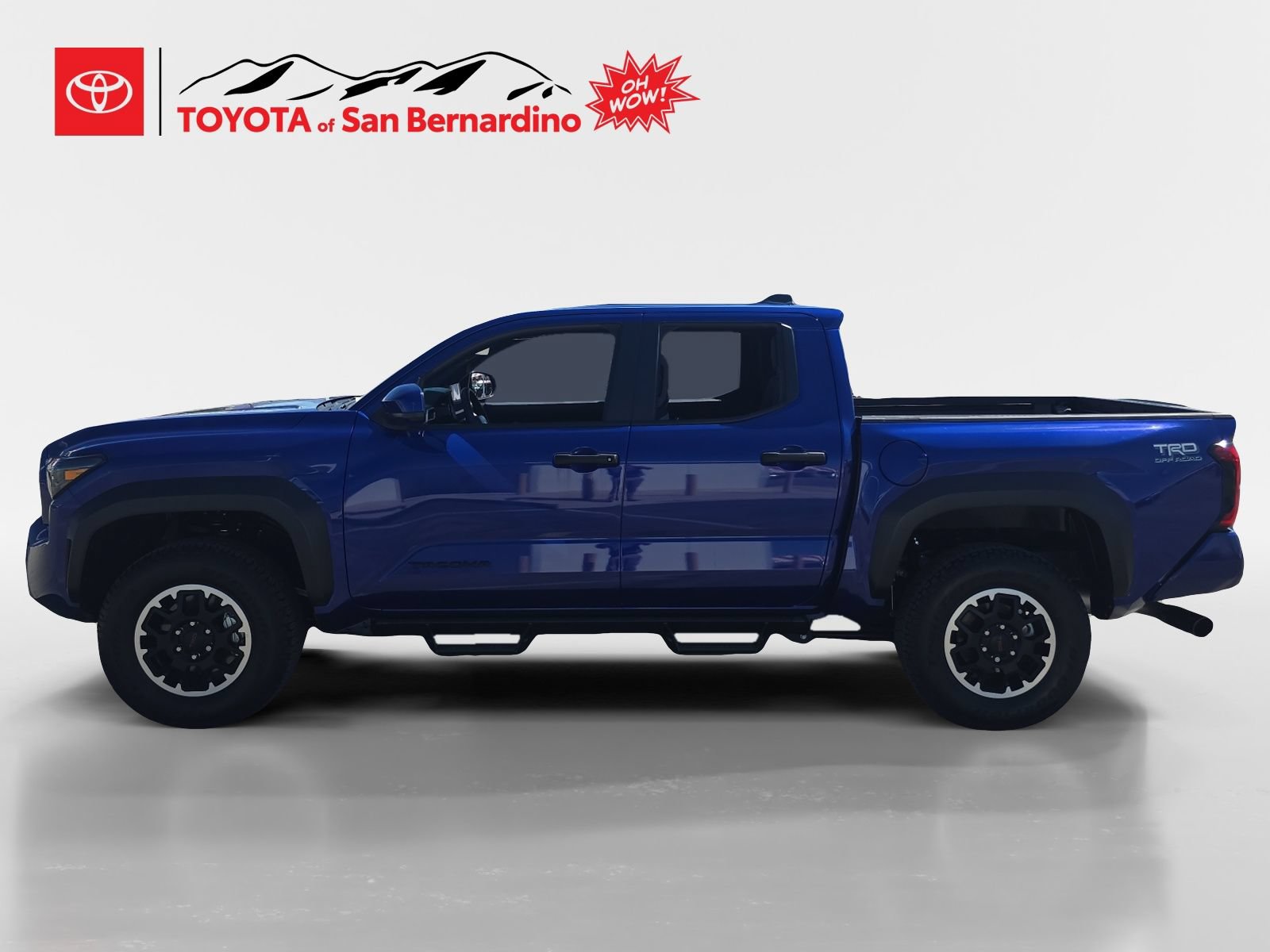 Certified 2025 Toyota Tacoma TRD Off-Road AWD/4WD image 2