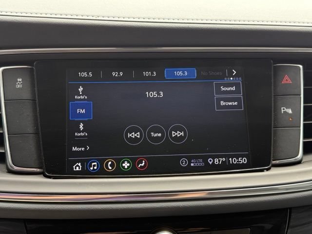 Used 2020 Buick Enclave Essence FWD image 28