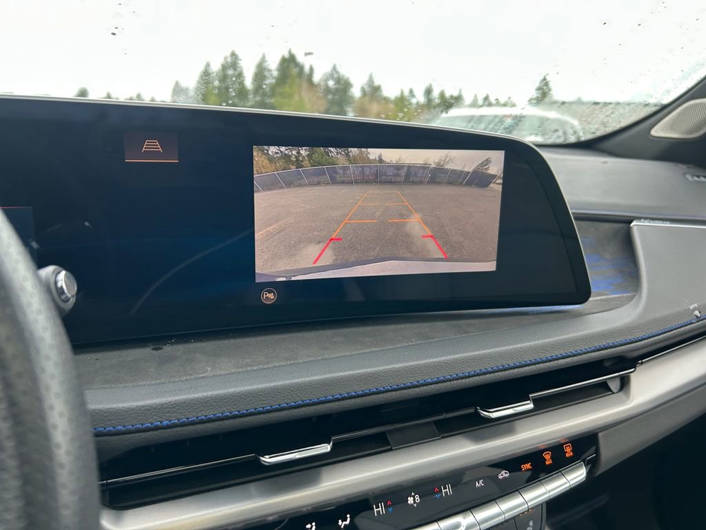 Used 2024 Cadillac XT4 Sport image 19