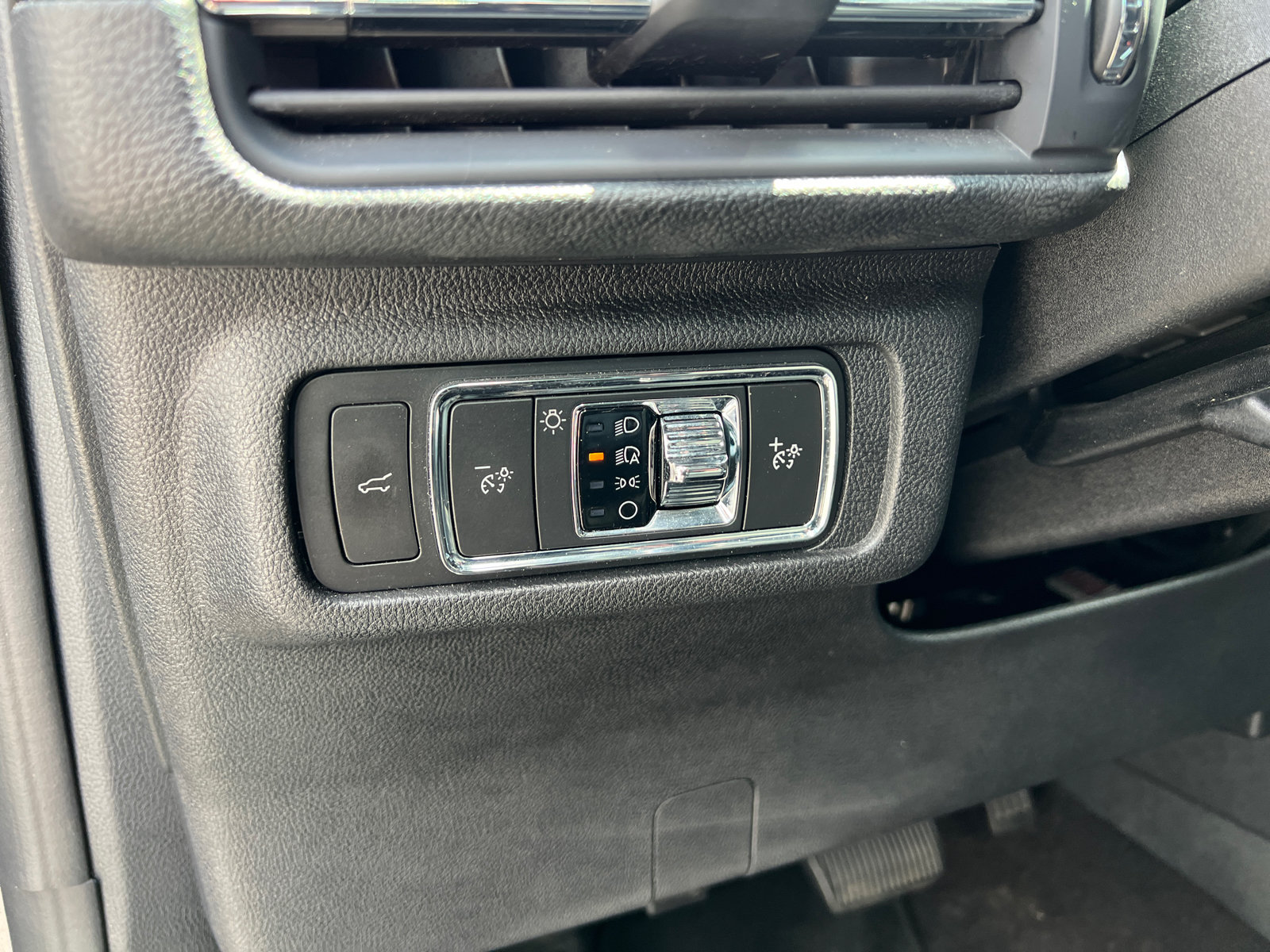 Certified 2022 Lincoln Corsair AWD w/ Premium Package image 14