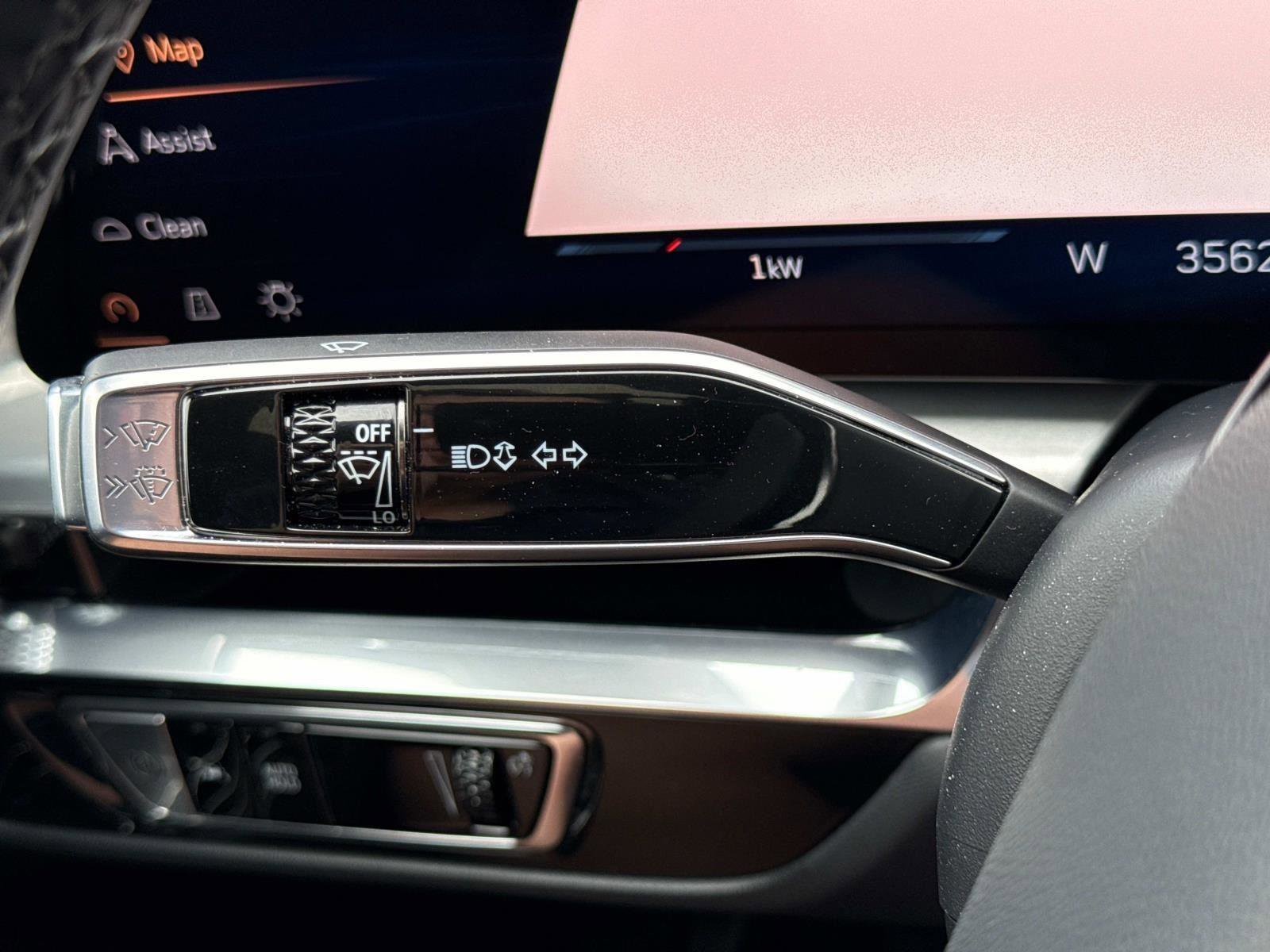 Used 2024 Cadillac Lyriq Luxury w/ LPO, Floor Liner Package image 10