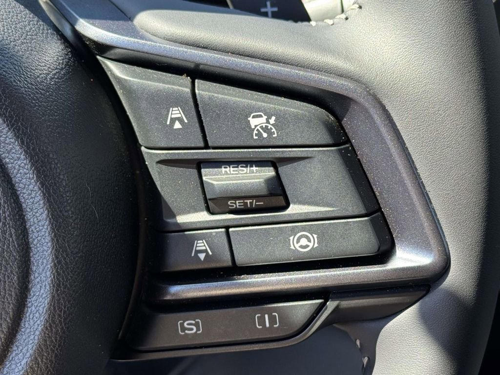 Used 2025 Subaru Forester Limited image 20