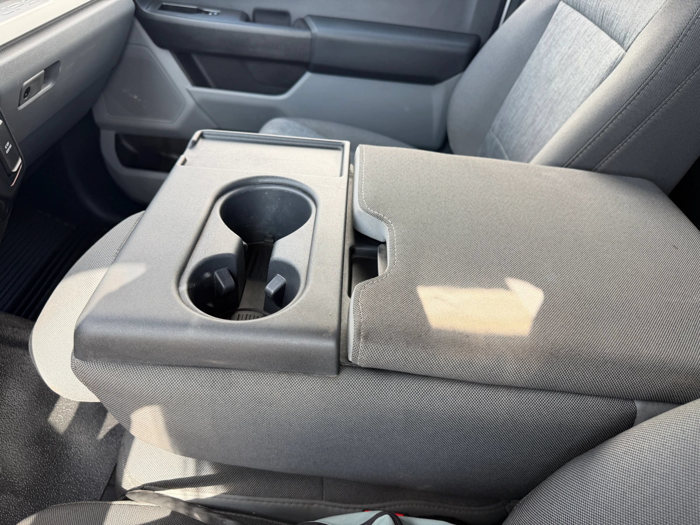 Used 2024 Ford F550 4x4 Regular Cab Super Duty image 28