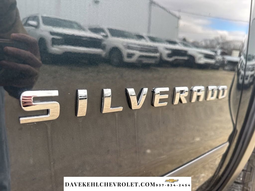 Used 2017 Chevrolet Silverado 1500 LT w/ All Star Edition image 47