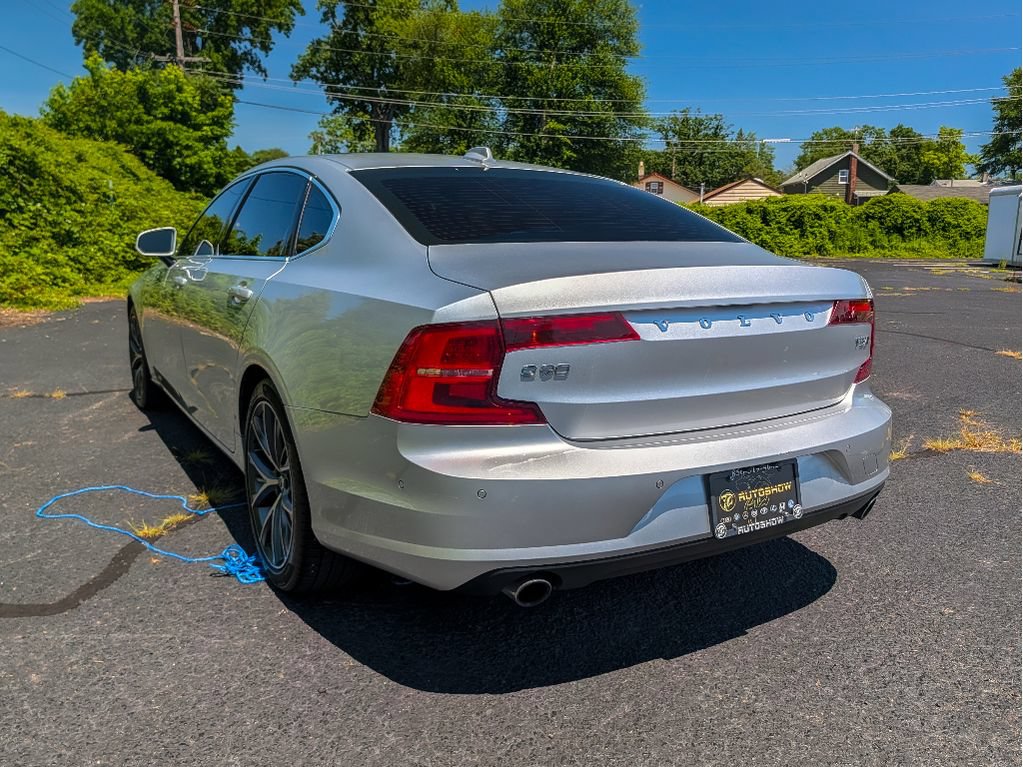 Used 2018 Volvo S90 T5 Momentum w/ Convenience Package AWD/4WD image 8