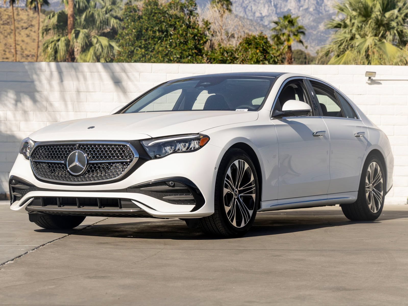 New 2026 Mercedes-Benz E 350 4MATIC Sedan image 1