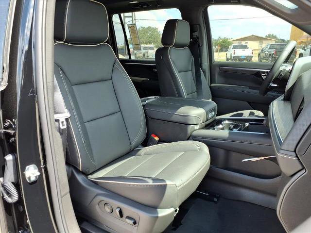 New 2026 Chevrolet Suburban Premier w/ Sun And Tow Package image 12