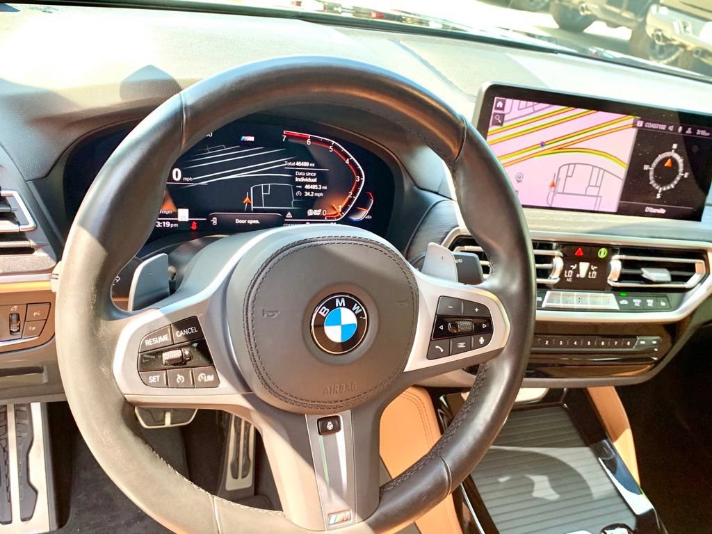 Used 2023 BMW X4 xDrive30i w/ M Sport Package AWD/4WD image 31