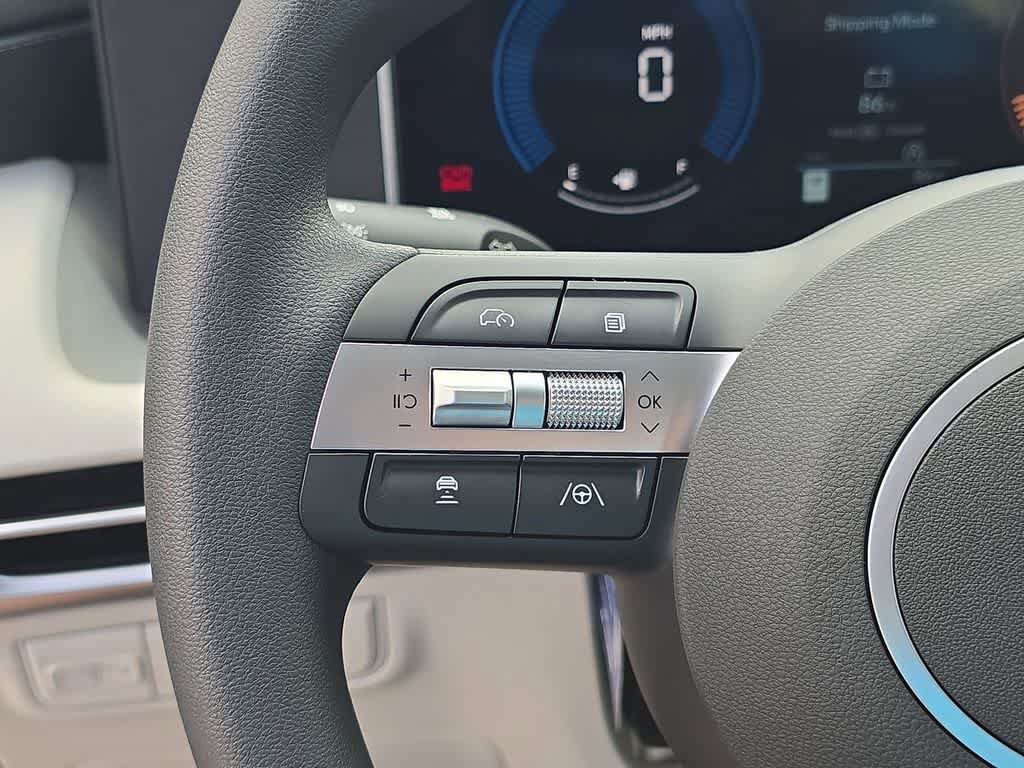 New 2026 Hyundai Tucson SE FWD image 24