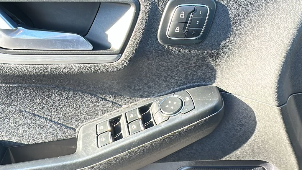 Used 2024 Ford Escape Platinum image 13
