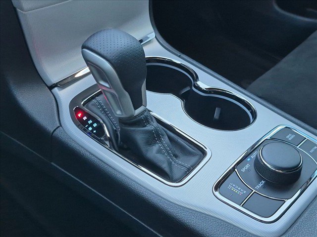 Used 2018 Jeep Grand Cherokee Trackhawk AWD/4WD image 11