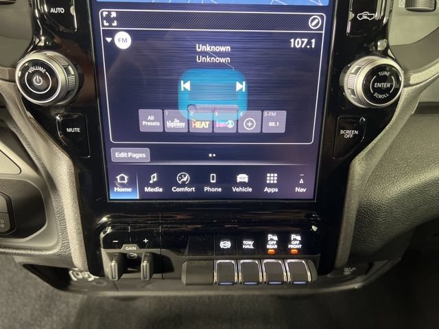 New 2025 RAM 2500 Tradesman AWD/4WD image 22