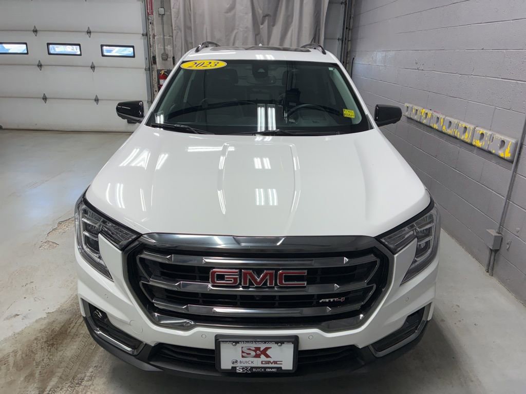 Certified 2023 GMC Terrain AT4 w/ Infotainment Package II image 6