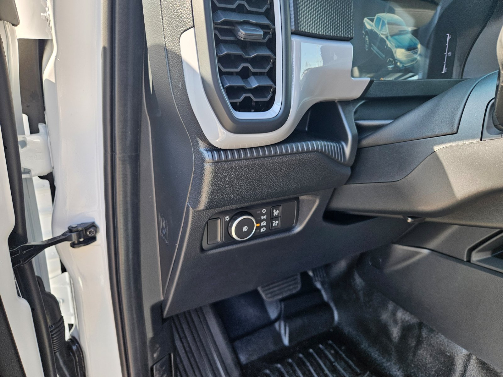New 2026 Ford Ranger XL w/ Trailer Tow Package RWD image 9