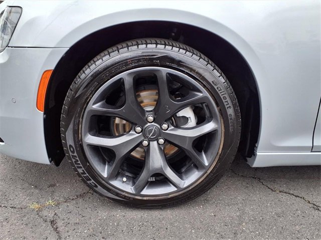 Used 2023 Chrysler 300 S image 7