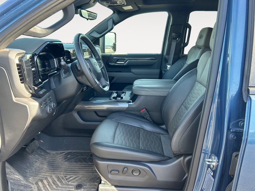 Used 2024 Chevrolet Silverado 2500 ZR2 w/ ZR2 Bison Edition image 15