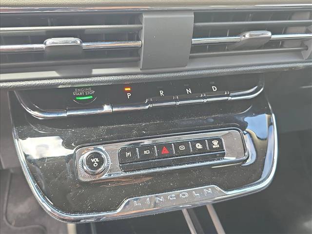 Used 2024 Lincoln Corsair Grand Touring AWD/4WD image 14