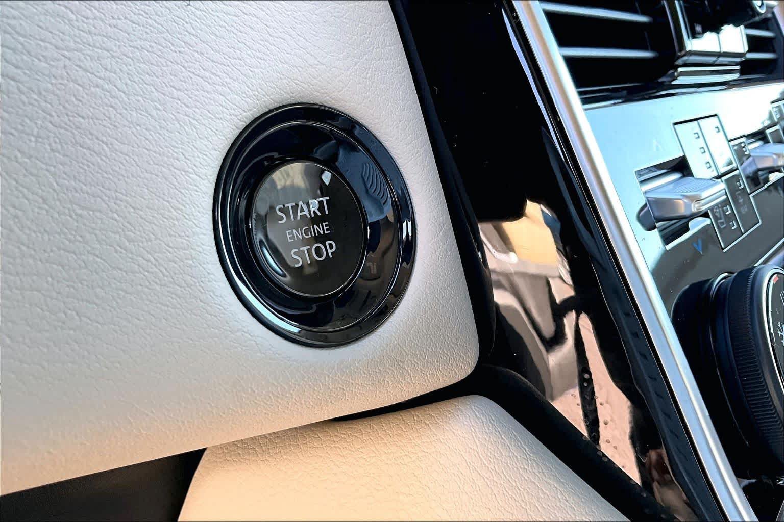 New 2026 Nissan Armada Platinum RWD image 19