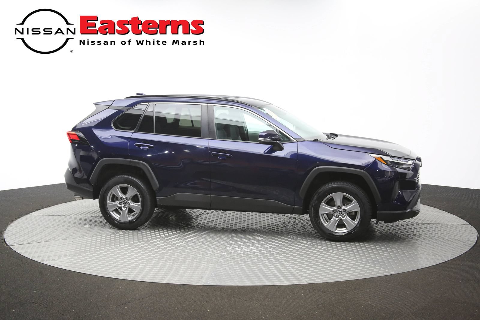 Used 2024 Toyota RAV4 XLE FWD image 44