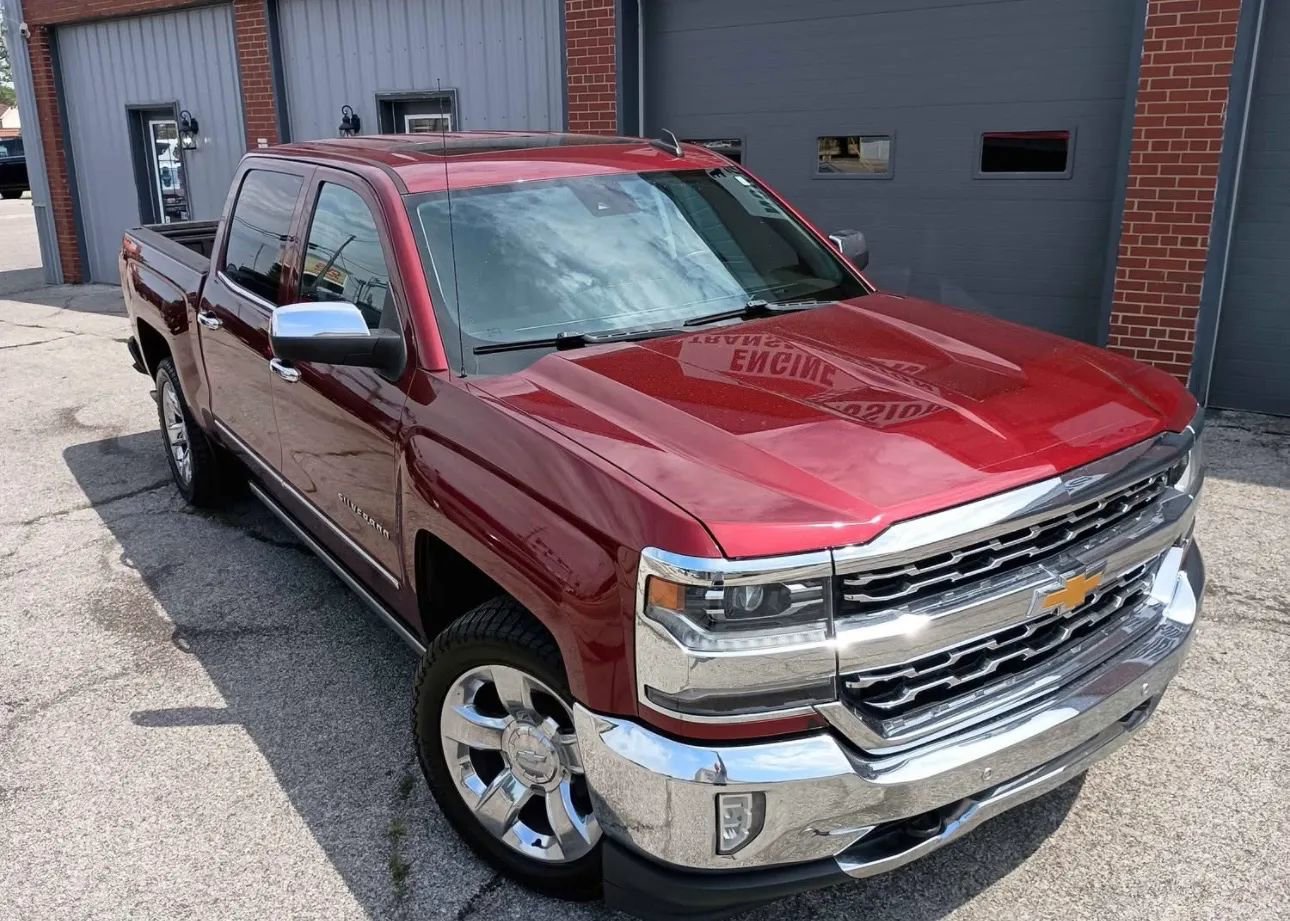 Used 2017 Chevrolet Silverado 1500 LTZ w/ Sport Package image 2