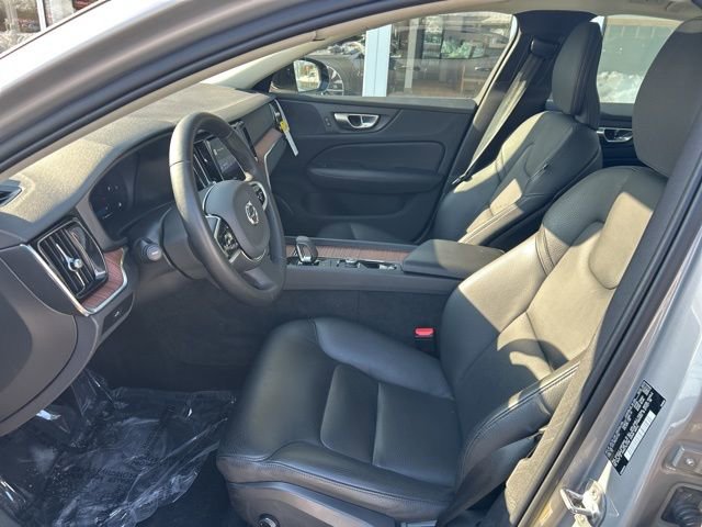 Certified 2024 Volvo S60 B5 Plus image 17