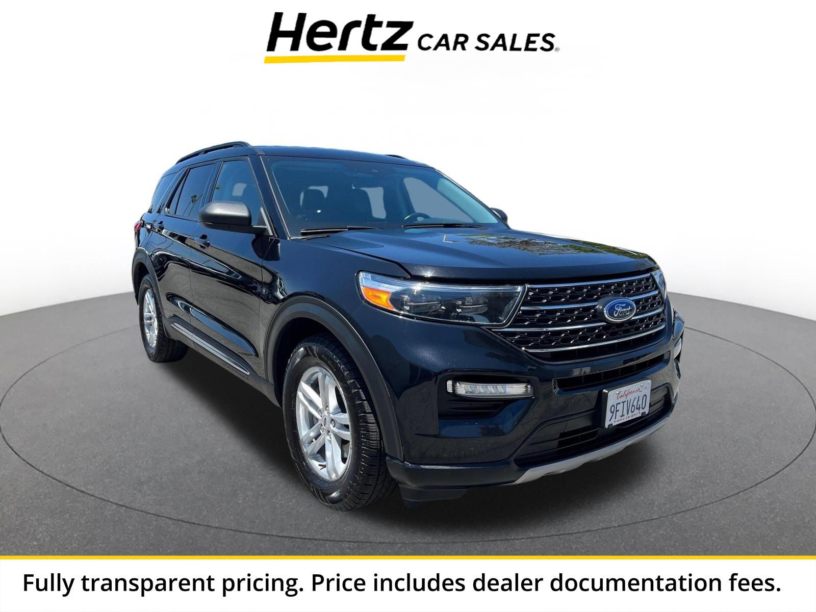 Used 2023 Ford Explorer XLT w/ Equipment Group 202A RWD image 1
