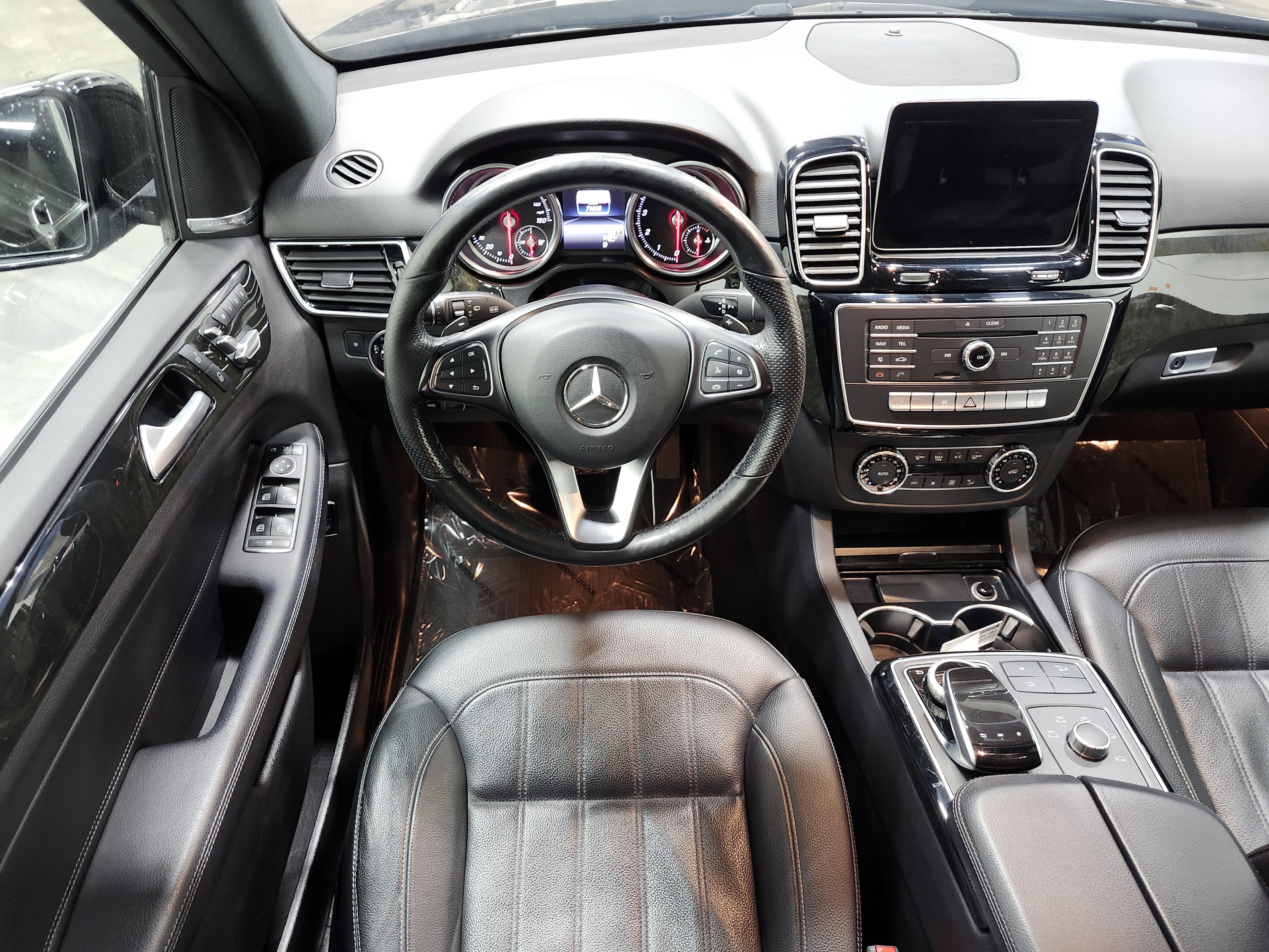 Used 2018 Mercedes-Benz GLE 350 4MATIC image 27