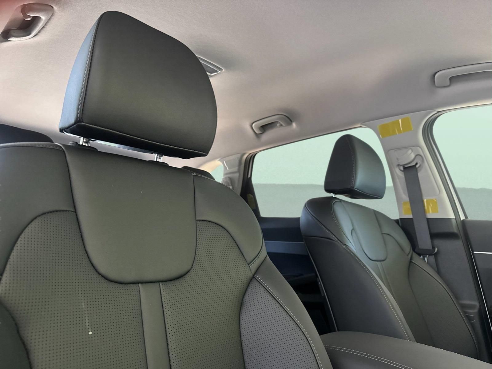 New 2026 Kia Sorento EX AWD/4WD image 16