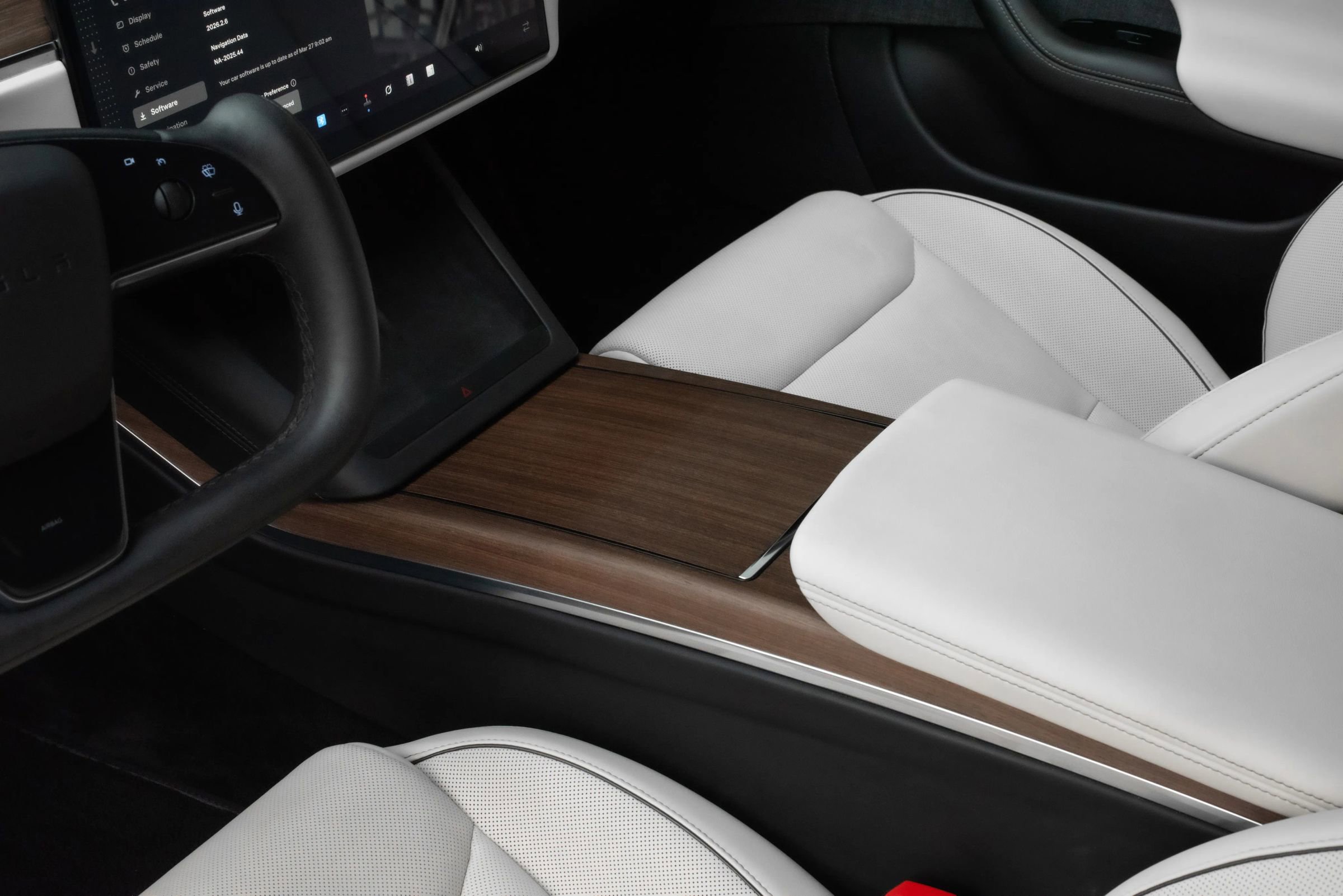 Used 2021 Tesla Model S Plaid image 25