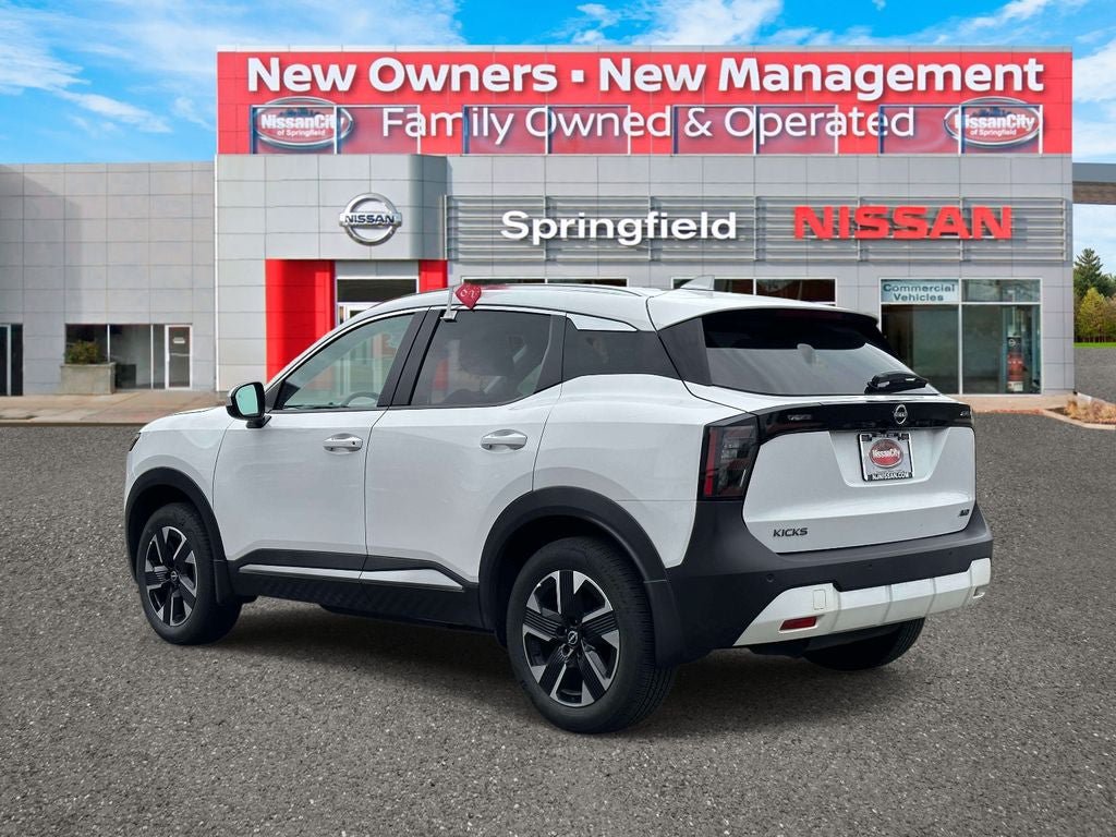 Used 2025 Nissan Kicks SV w/ SV Premium Package AWD/4WD image 6