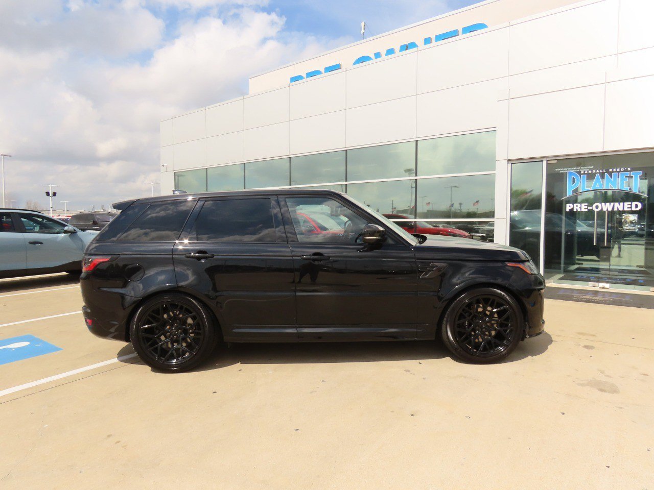 Used 2021 Land Rover Range Rover Sport SVR Carbon Edition image 13
