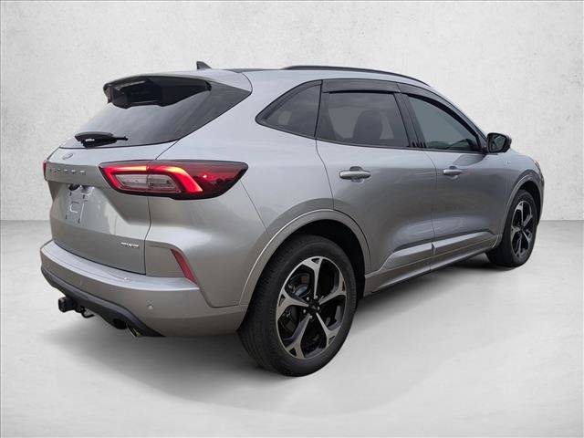 Used 2023 Ford Escape ST-Line Select AWD/4WD image 5