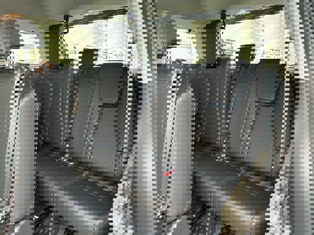 New 2026 Kia Carnival EX image 14