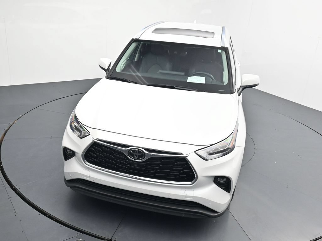 Used 2022 Toyota Highlander Limited AWD/4WD image 11