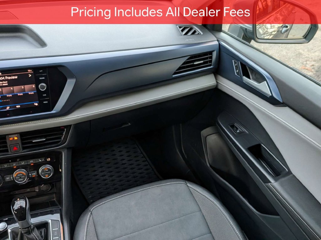 Used 2024 Volkswagen Taos SE FWD image 17